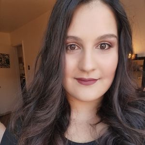 Meet your Posher, Sabrina